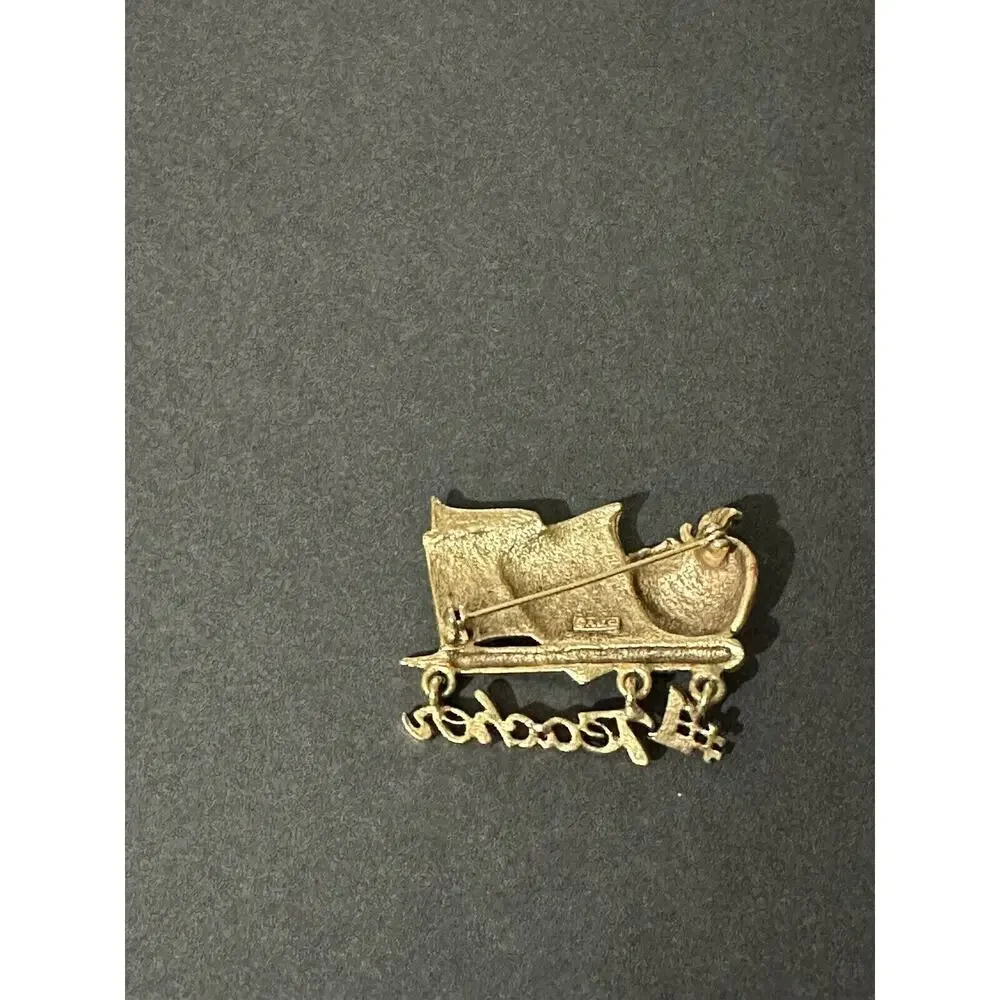 Gold Tone #1 Teacher Apple‎ Dangle Brooch Pin Great Gift Professor Vintage 